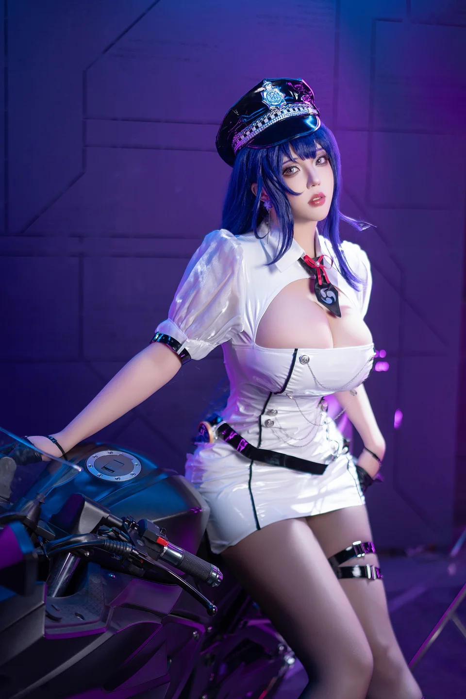 菌烨tako - 原神·雷电将军赛车 [12P-203MB] tg@simisebaisi 【丝足阁】001.webp